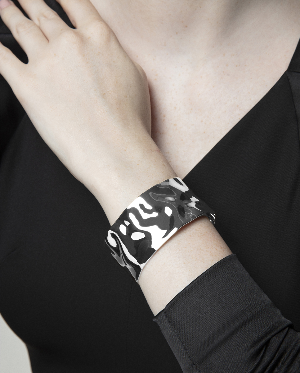 Pulsera de mujer de acero rígida abierta REF. 15157P01000 - Imagen 3