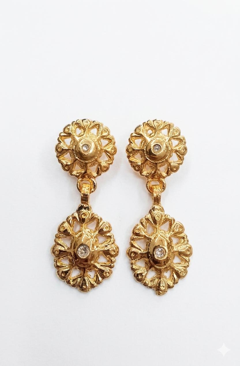 Pendientes Almendra dorados